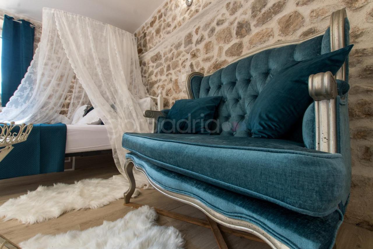 Holiday Home Godinj Donje Rascane Exteriér fotografie