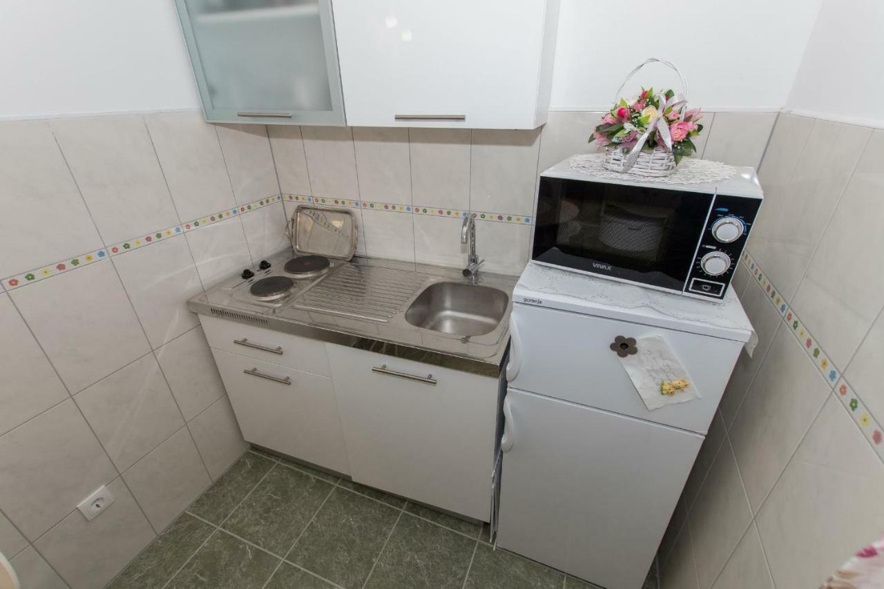Holiday Home Godinj Donje Rascane Exteriér fotografie