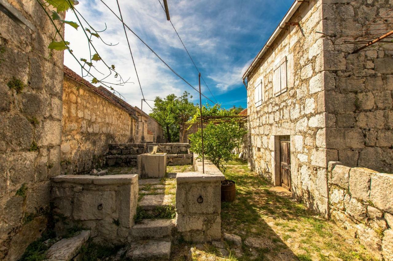 Holiday Home Godinj Donje Rascane Exteriér fotografie